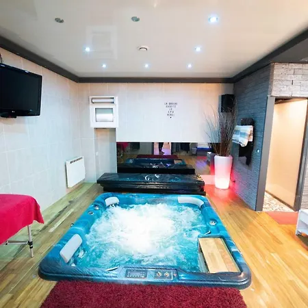 公寓 Lovelove23spas 维勒班
