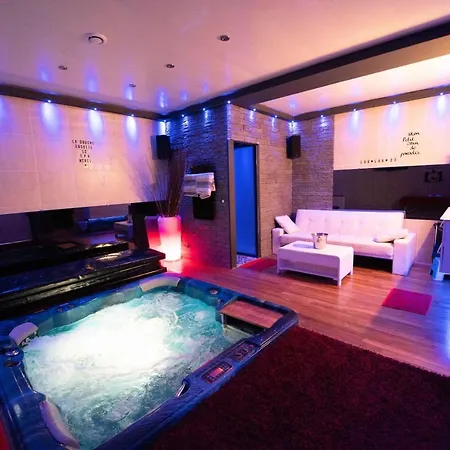 Lovelove23spas 公寓